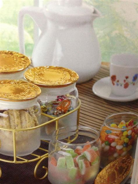 Banyaknya bekas kuih raya yang dah kosong. BEKAS KUIH RAYA CANTIK | Sihat dan cergas semulajadi