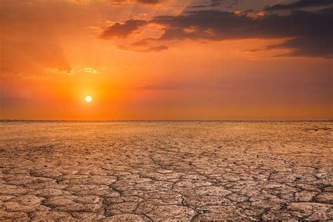 Climate change is the new name used by liberals for their global warming hoax, which they coined as it became obvious that there is no crisis in global warming. New "virtual Earth" computer modelling suggests we might ...