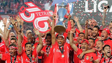 Apenas é permitido conteúdo relacionado com o sport lisboa e benfica. Benfica win fourth straight Portuguese title and 36th overall - ESPN FC