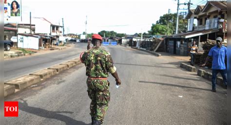 Sierra Leone Sierra Leone Declares Nationwide Curfew After Gunmen Attack Military Barracks In