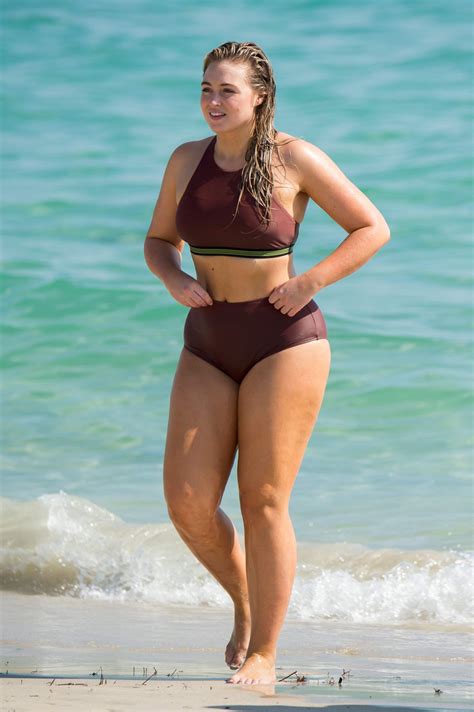 Iskra Lawrence Sexy Photoshoot At Beach Hot Celebs Home