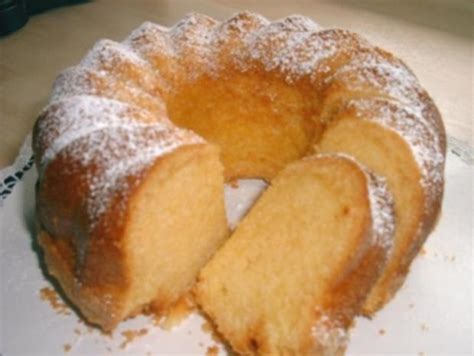 Jetzt ausprobieren mit ♥ chefkoch.de ♥. Eierlikörkuchen - Rezept mit Bild - kochbar.de