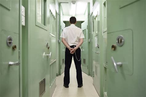 short prison sentences as a last resort won t work unless the probation service is fixed