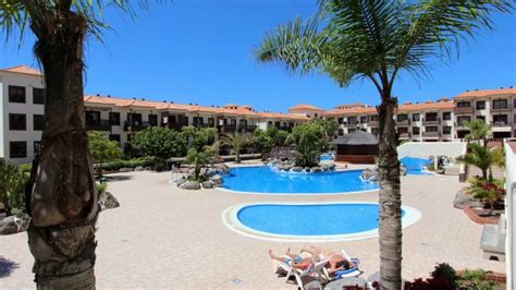 Guests are welcome to go for a swim in the private pool. Apartamento en Balcón del Mar, Costa del Silencio, Arona - Tenerife - YouTube