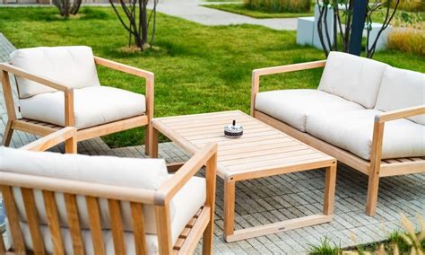 Tips For Maintaining Your Outdoor Furniture New Pelican