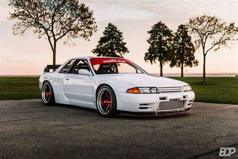 But with critical acclaim by the motoring press and with heavy demand by the public for the car, nissan decided to allow an unlimited production run which. NISSAN SKYLINE GTR R32 GT SPORT - J-EMOTion