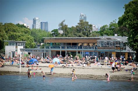 Best beach (praias) patio in english bay!1st place foursquare!(4 dicas). New condos at BC Place, Rogers Arena kill False Creek ...