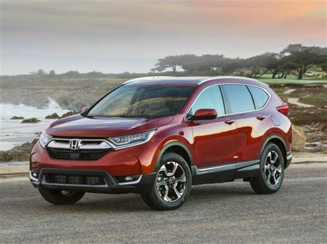 The lx starts at $24,945. Honda CR-V 2017 tiene un precio inicial de $24,045 dólares
