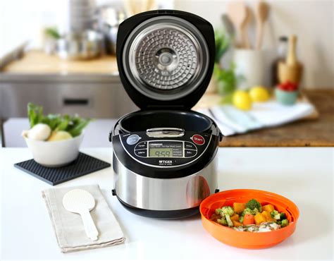 Tiger Corporation TIGER JAX T SERIES MICOM RICE COOKER WITH FOOD