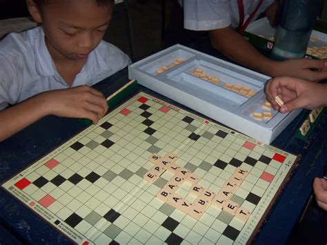 The presentation should be in malay/english sediakan satu proposal lengkap. SERONOK BELAJAR BAHASA MELAYU ©: AKTIVITI MURID DI DALAM ...