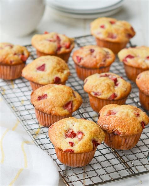 Top 2 Strawberry Muffin Recipes
