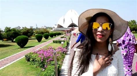 A Very Serious Interview With Pop Star Dhinchak Pooja On World Peace