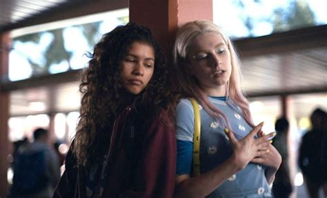 6 Rue And Jules Costumes For Halloween 2019 That Are Perfect For Besties