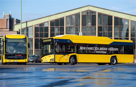 BVG stellt erste Elektrobusse für Berliner Stadtverkehr vor B Z