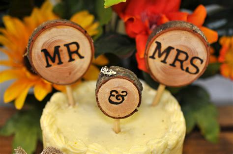 20 Best Rustic Wedding Cake Toppers Photos Emmaline Bride