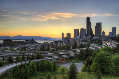 Get seattle's weather and area codes, time zone and dst. Seattle Washington Skyline : Layover Guide