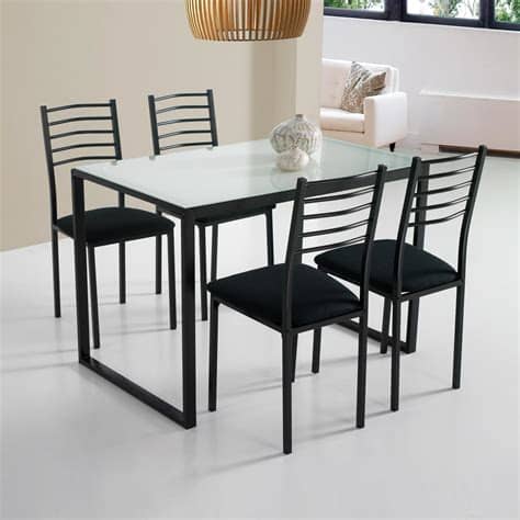 La comodidad y la rapidez se ha a su vez, si tenéis cocina comedor, no perdáis de vista las ofertas de mesas y sillas para esta estancia. Conjunto Noa mesa de cocina + 4 sillas cristal | Muebles ...