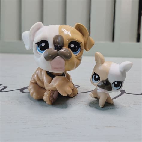 Littlest Pet Shop Tan White Mommy Bulldog 3587 Baby Puppy 3588 Blue