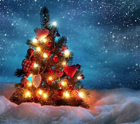 Holiday Screensavers Christmas Tree 1080x960 Free