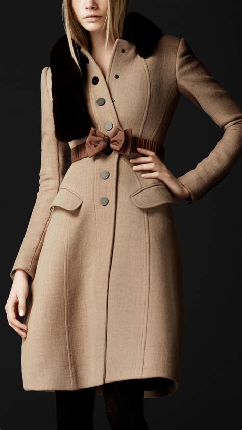 Burberry Crepe Wool Tailored Coat Stylish Coat Fashion Coat