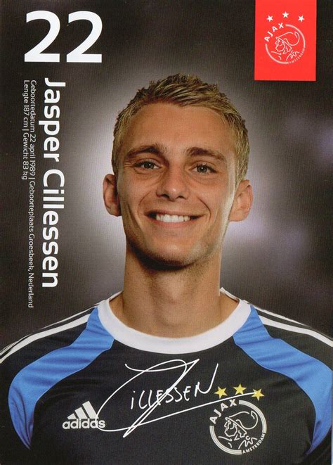 Recently he is heaily linked with barcelona. My Album for Autographs: 【13】 Jasper Cillessen