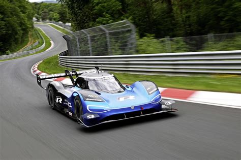 Electric Race Car Of The Year Vw Idr Anchors Automakers All