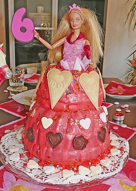 Der bringt sicher nicht nur kleine mädchen zum staunen. Prinzessinnen - Kuchen (Rezept mit Bild) von vera5585 ...
