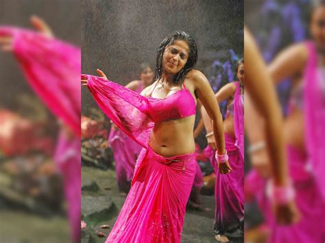 These Photos Of Anushka Shetty Went Viral On Social Media सोशल मीडिया पर छाया बाहुबली की