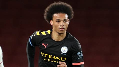 Он играет на позиции правый вингер. 'Maybe Sane will only cost €30 to 50 million' - Bayern can get Man City star cut-price says ...