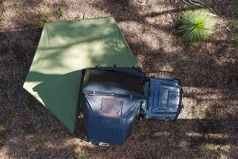 While they were at it they fitted some cruiser consoles speaker pods to accomodate some basic pioneer speakers. Our 76 Series LandCruiser Build | Land cruiser, Recovery ...