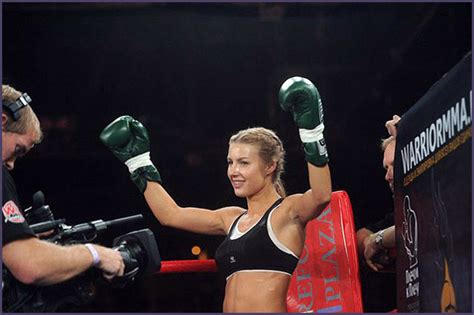 Ekaterina Vandaryeva Muay Thai Kickboxing Awakening Fighters