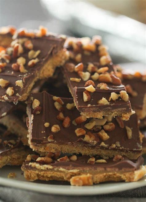 Easy Graham Cracker Toffee Crunch Made With Only 5 Ingredients This