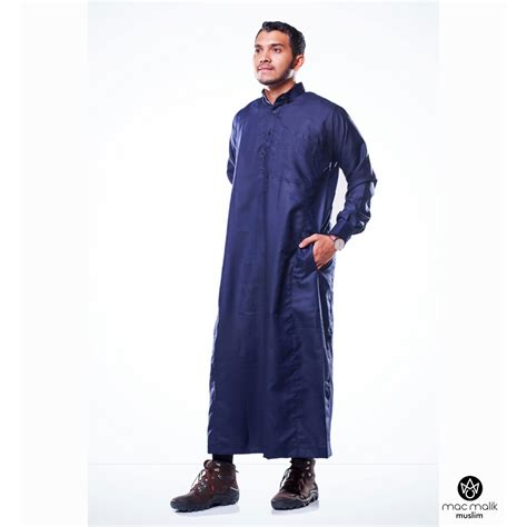 Paduan warna kebaya biru dongker contoh baju kebaya 2019 untuk warna biru dongker cocok untuk dikombinasikan dengan warna warna netral seperti hitam putih abu abu dan khaki coklat muda. Model Baju Gamis Terbaru Warna Biru Dongker - Hijab Casual