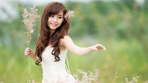 Wallpaper Asian Girl Grass Hd Widescreen High Definition Fullscreen