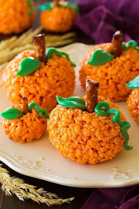 7 Perfect Pumpkin Rice Krispie Treat Recipes