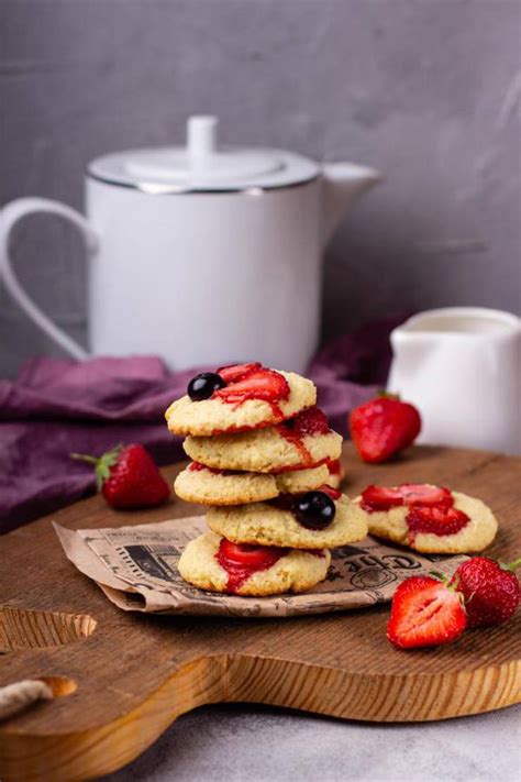 Almonds hold only 5 grams of total carbs in every . BEST Keto Cookies! Low Carb Keto Strawberry Cookie Idea