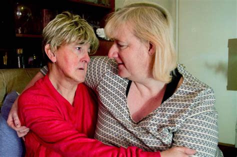Gro E Breasted Lesbians Mit Sex Private Fotos Hausgemachte Porno Fotos