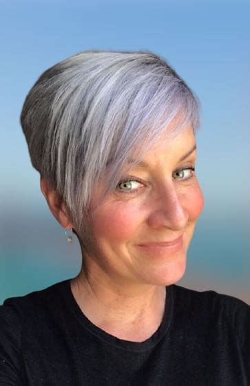 Maybe you would like to learn more about one of these? Pixie haircuts for women over 60 that will stop aging in 2021