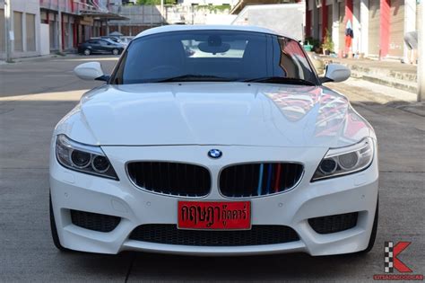 Both bmw dealers and m fans alike will be happy to know that the latest m sport package for the z4 roadster has now been revealed. รถมือสอง | BMW Z4 2.0 E89 (ปี 2014) sDrive20i M Sport Package Convertible AT