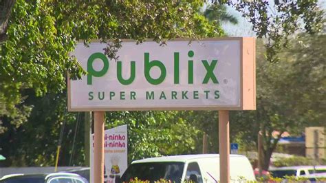 Toronto nurse stephanie prosper told cbc news this morning she was able to get onto the system and fill out the required. Publix COVID-19 Vaccine Appointments: Vaccination online ...