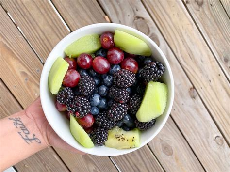 10 Healthiest Fruits You Need To Start Eating Today | The Pretty Girls Guide