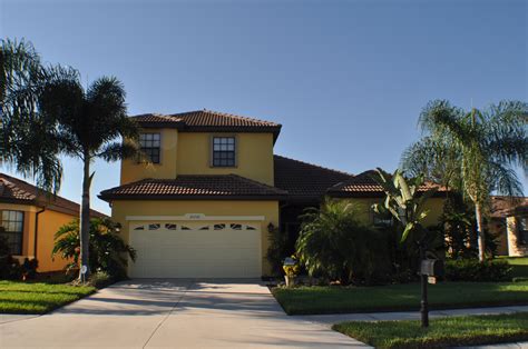 Central florida exterior paint ideas. Find Inspiration for Your Exterior Paint Scheme in Venice ...