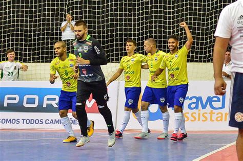 El 1 de junio se realizó el sorteo de la fase de grupos. Por coronavírus, Fifa adia Mundial de Futsal e torneios ...