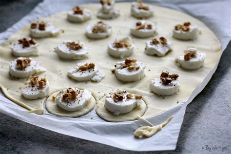 Mini feuilletés au chèvre aux noix et au miel