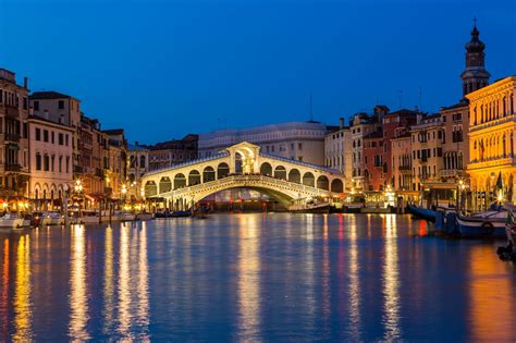As i indicated at the outset, for us shakespeare's venetian plays lie between the early modern republic described in chapter 2, and all the subsequent venices of our experience, education and imagination, …· the historical. Veneza - Benarrivati