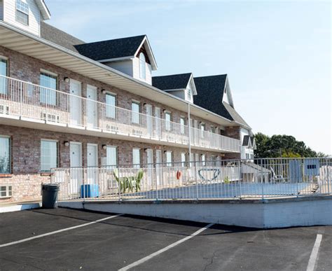 Compare hotels worldwide · unbiased guest ratings Seven Gables Inn - UPDATED 2017 Prices & Hotel Reviews ...