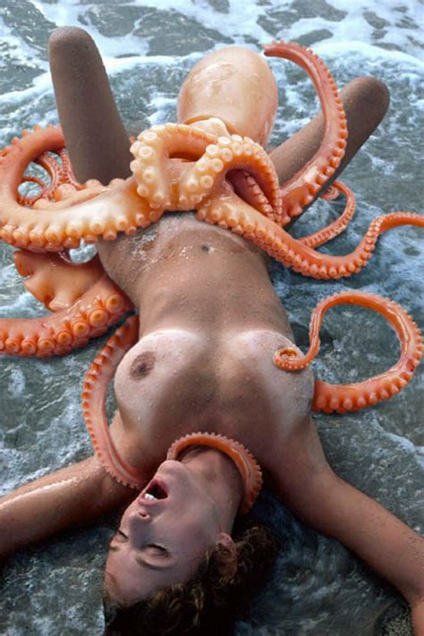 Octopus Naked