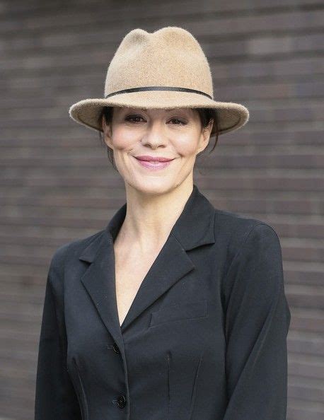 Helen mccrory — the actress who starred as narcissa malfoy in the harry potter film series as well as polly gray in peaky blinders — has died from cancer. 61 best images about Helen McCrory on Pinterest | Peaky ...