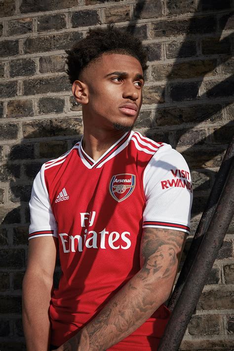 Arsenal 201920 Home Kit By Adidas Official Look Hypebeast