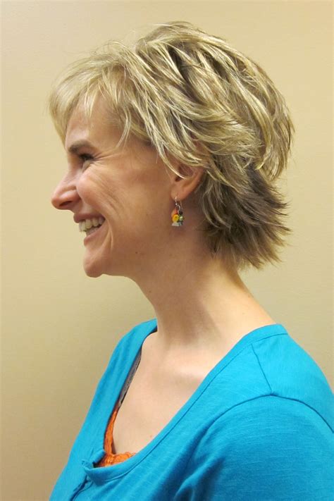 See more ideas about hair cuts, short hair styles, hair styles. Pin on Type 1 DYT